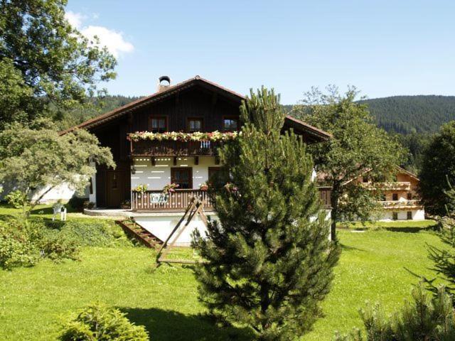 Pension Klose Kubova Huť エクステリア 写真