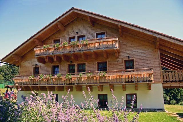 Pension Klose Kubova Huť エクステリア 写真